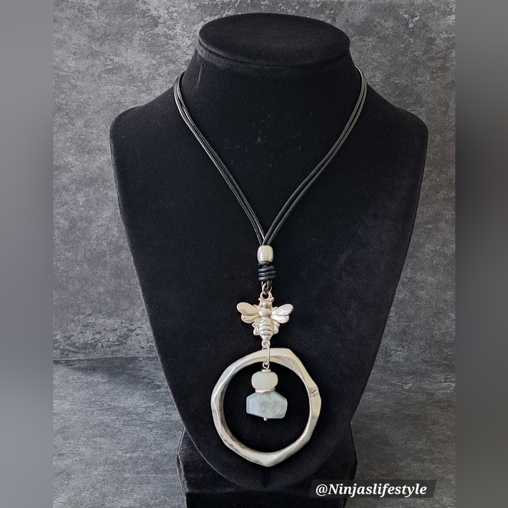 Sweet Lola Silvertone Bee and Stone Pendant Necklace